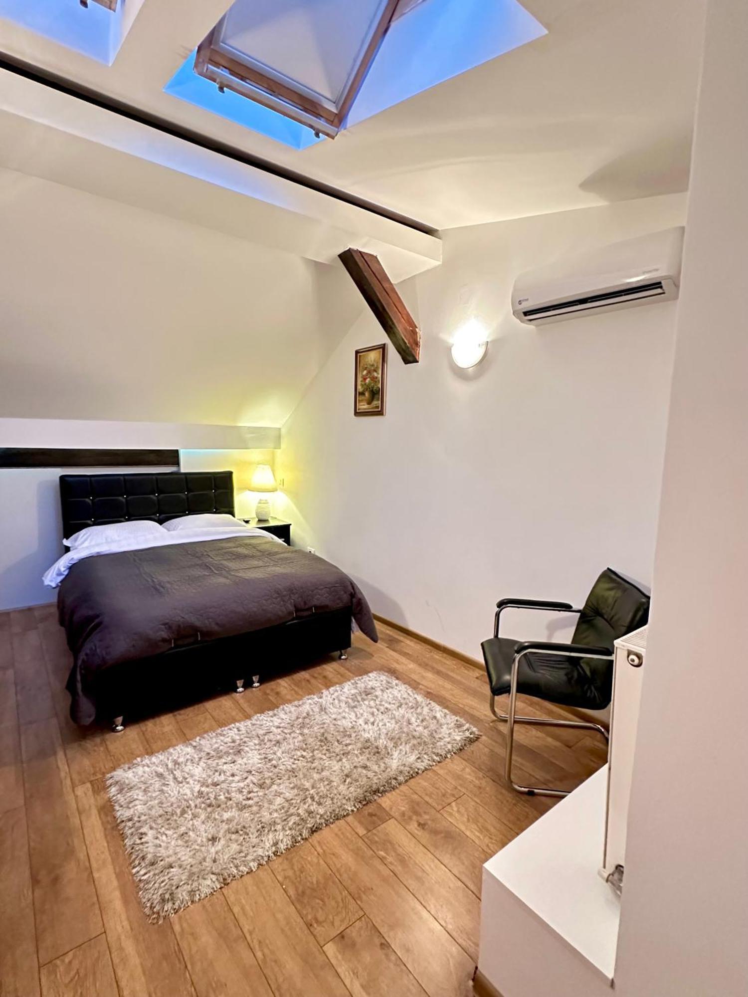 Grazia Apartment ティミショアラ エクステリア 写真